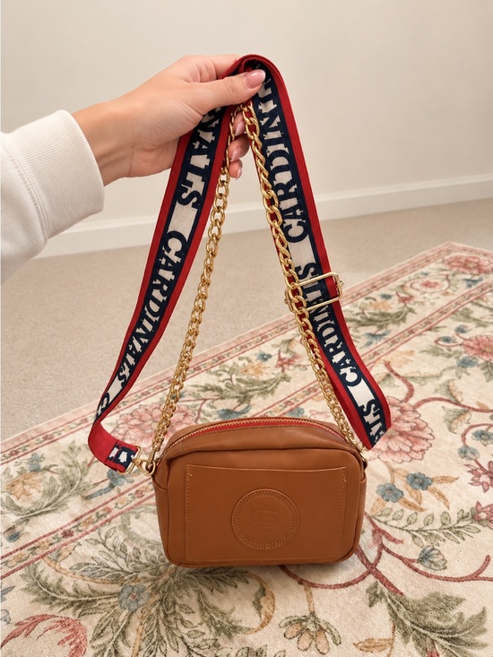 Edward Jones Handbags - St. Louis Cardinals Crossbody Bag | Gold Chain Strap | Faux Leather Purse